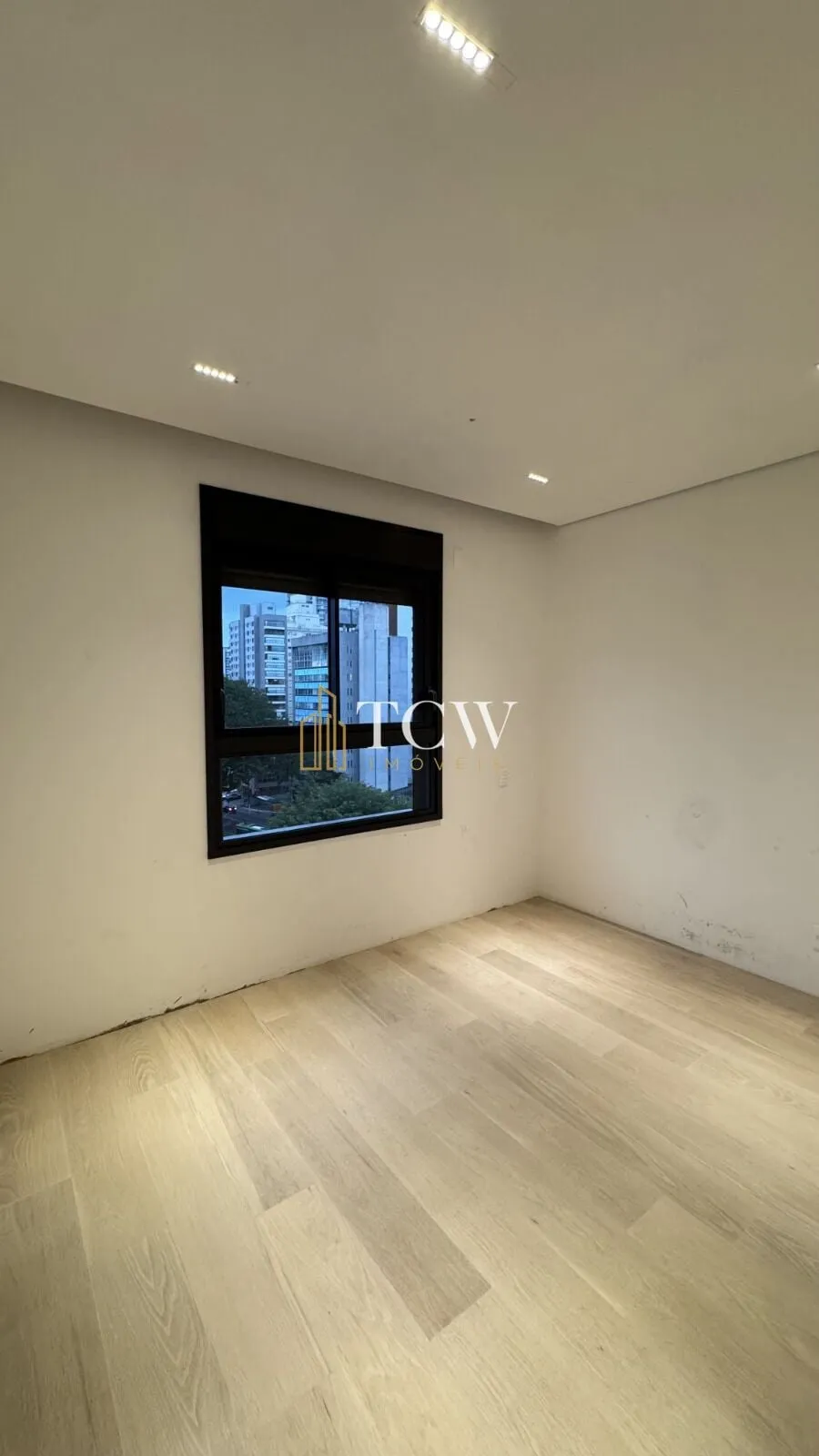 Imagem Apartamento à Venda no Brooklin | 3 Suítes | 201 m² | 3 Vagas | São Paulo/SP