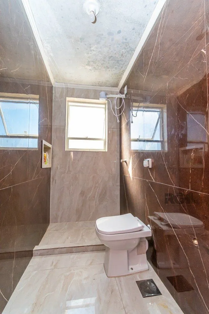 Imagem Apartamento 3 dormitórios com dependência com vaga na Medianeira