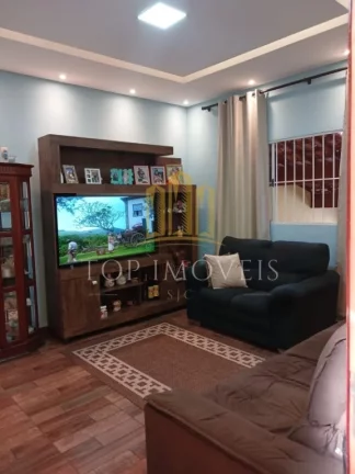 Foto do imóvel Ótima Casa à Venda 2 Dormitórios 1 Suíte 2 vagas Cobertas Altos da Vila Paiva/Vila São Geraldo em Rua João Galdino dos Santos
