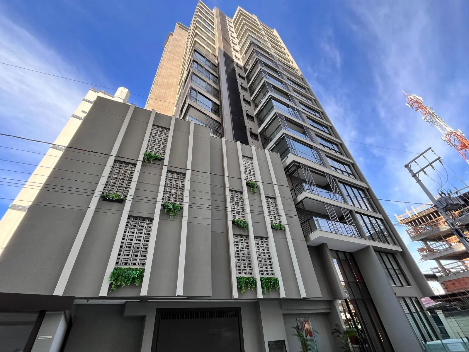 Foto do imóvel Apartamento com vista para o mar à venda com 133m2 por R$ 2.500.000,00