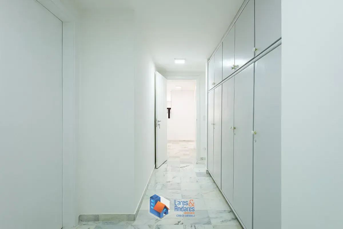 Imagem Apartamento para venda em Real Parque com 3 quartos, sendo 3 suítes, 240m²