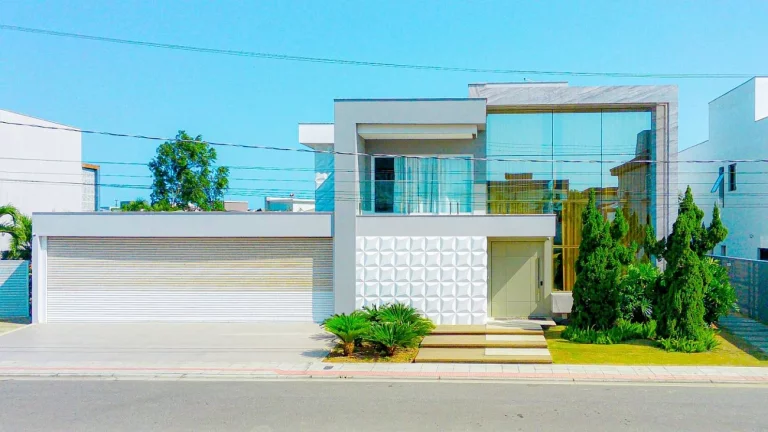 Imagem Luxuosa Casa à Venda no Condomínio Boulevard Lagoa - Porteira Fechada