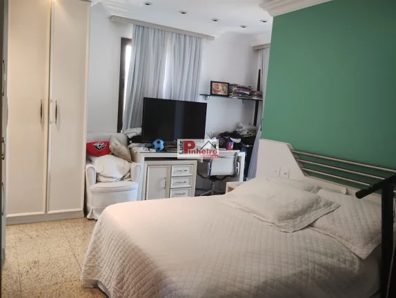 Imagem Apartamento na Graca com 4 Suites