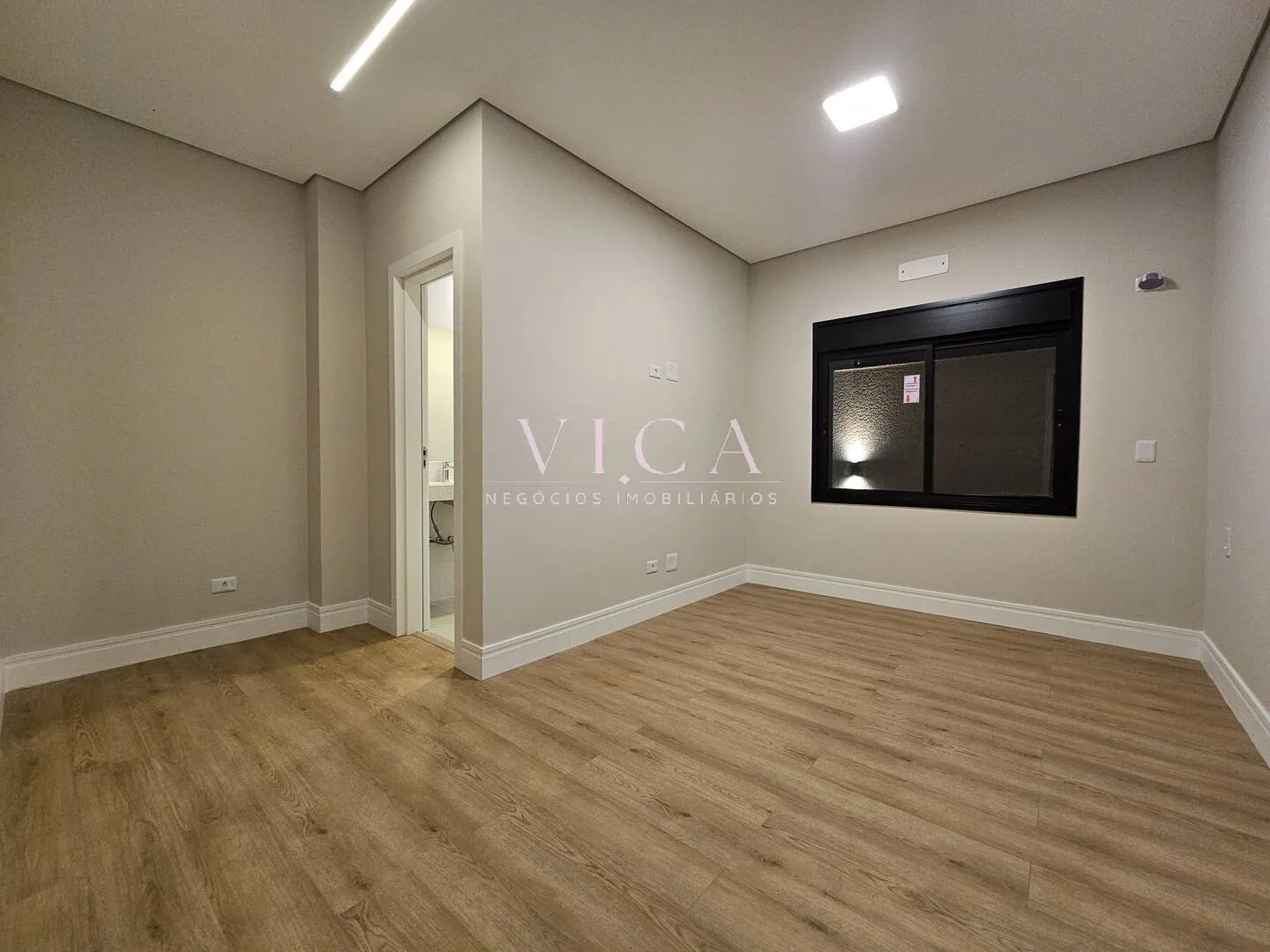 Imagem Villas do Jaguari | Casa 330m² com Alexa, Energia Solar e 4 Suítes
