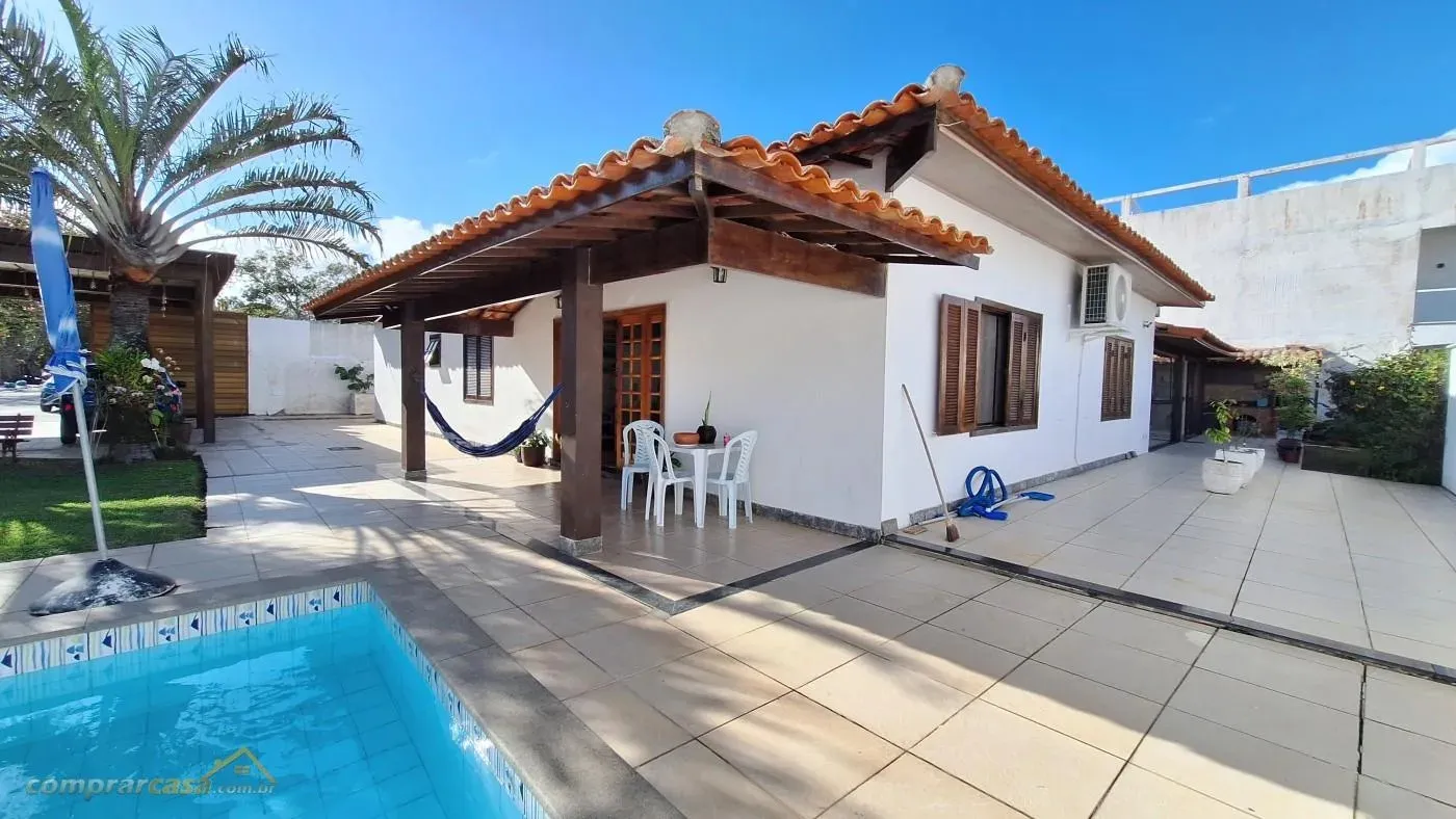 Foto do imóvel Casa em Canal Navegável na Ogiva