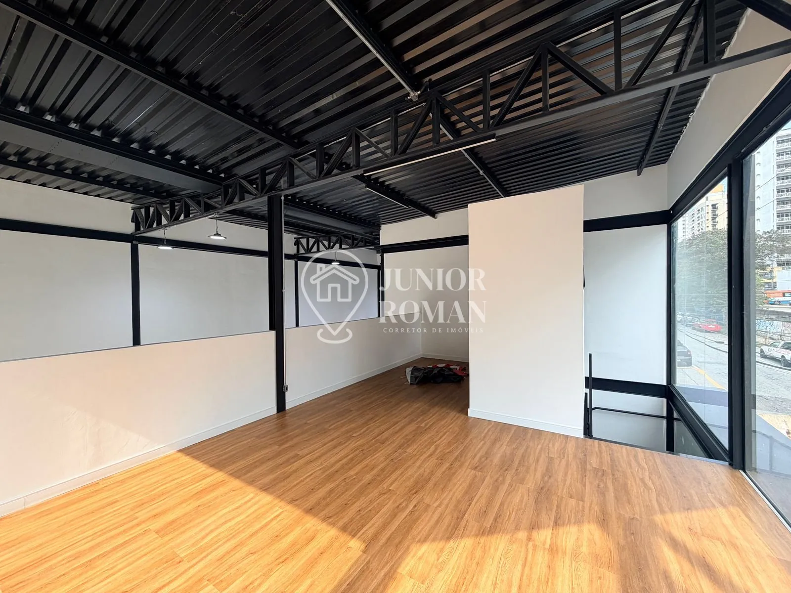 Imagem IMÓVEL COMERCIAL DE ESQUINA EM LOCALIZAÇÃO ESTRATÉGICA - VILA ASSUNÇÃO | SANTO ANDRÉ/SP