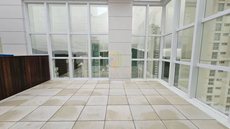 Imagem Skyline Tower Cobertura