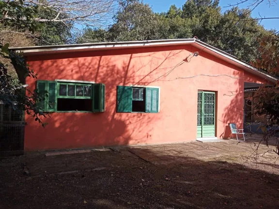 Imagem Sítio com 1.600m², Casa reformada, Galpão, arborizado, Águas Claras