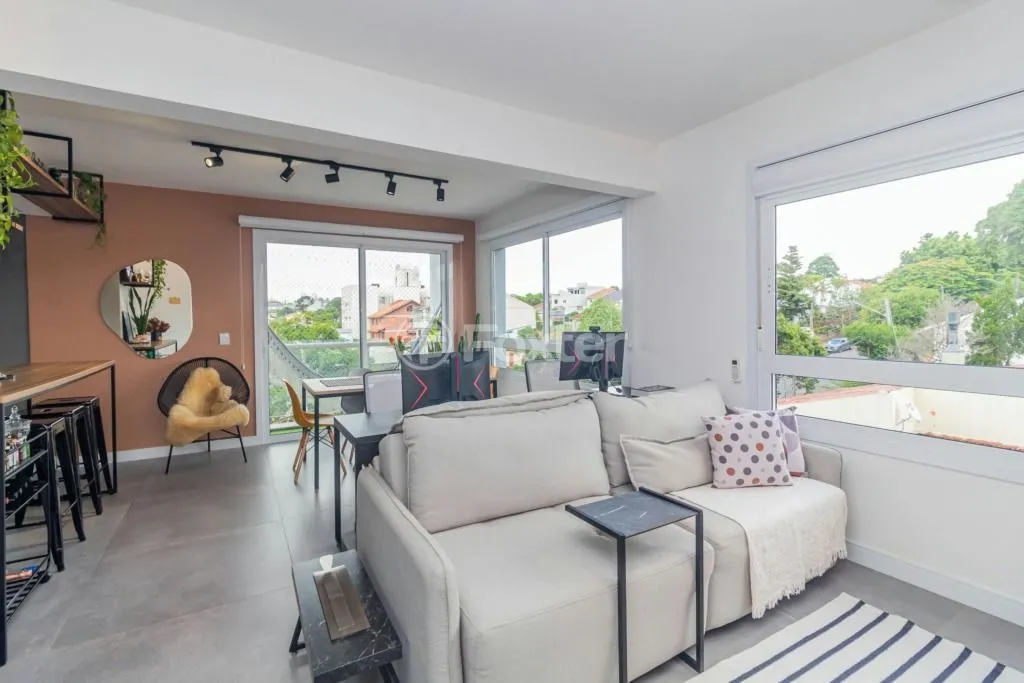 Imagem Apartamento mobiliado com sacada e vaga na Vila Ipiranga