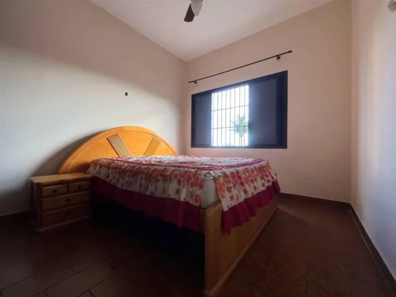 Imagem Casa com 3 dorms, Jardim Solemar, Praia Grande - R$ 1.7 mi, Cod: 1500