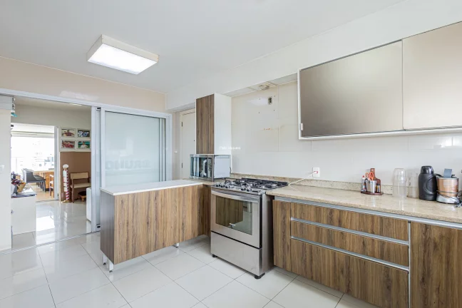 Imagem Apartamento de 3 suítes a venda em Moema