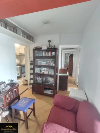 Imagem Apartamento Via Gomes ( Butantã), sala com Varanda, 3 Dormitórios, 2 Banheiros, 1 Vaga, Prédio com Lazer, Portaria 24 hs e Gerador