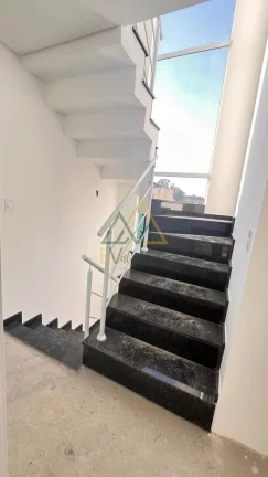 Imagem Sobrados em CondomÍnio à venda no Bairro Portão Curitiba PR