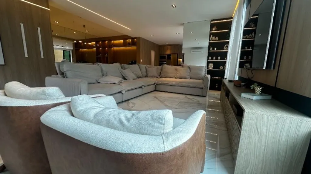 Imagem CASA COM 300,00 m² - CANTO DO FORTE - PRAIA GRANDE SP