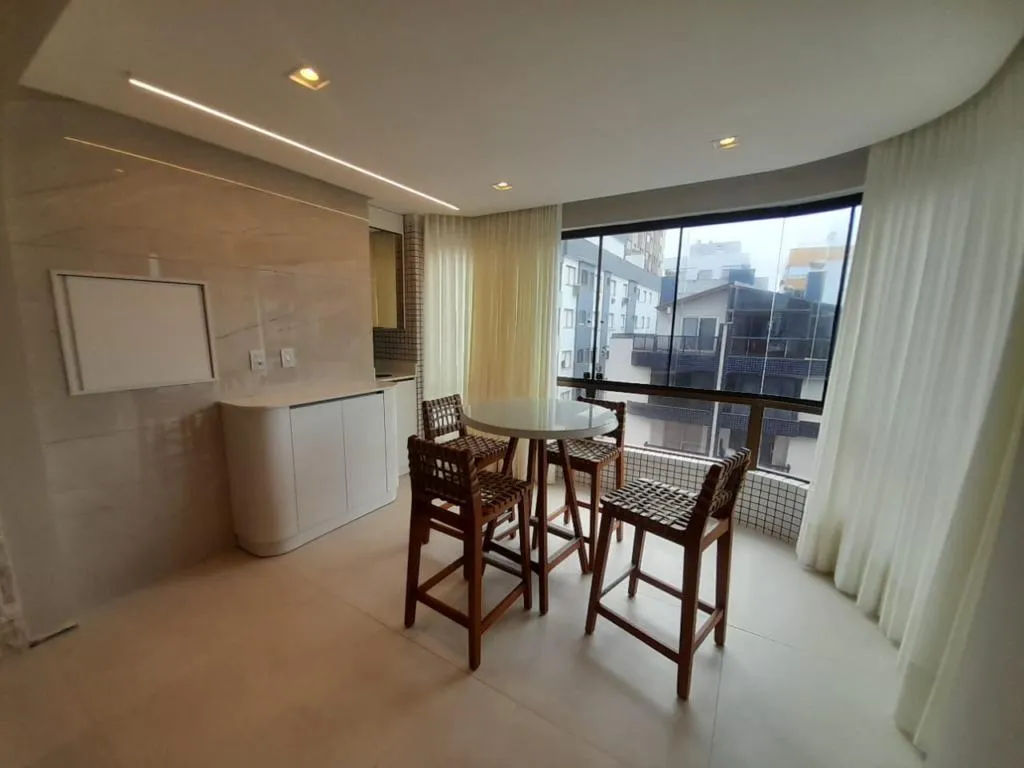 Foto do imóvel: Apartamento 3 Dormitórios - Bairro Centro em Rua Moacir