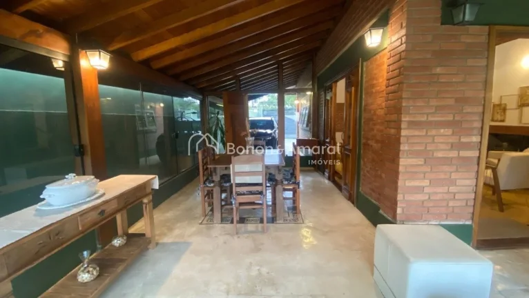 Imagem Essa casa fica no San Conrado, em Sousas, onde o sol nasce, o céu parece mais azul e a natureza faz...