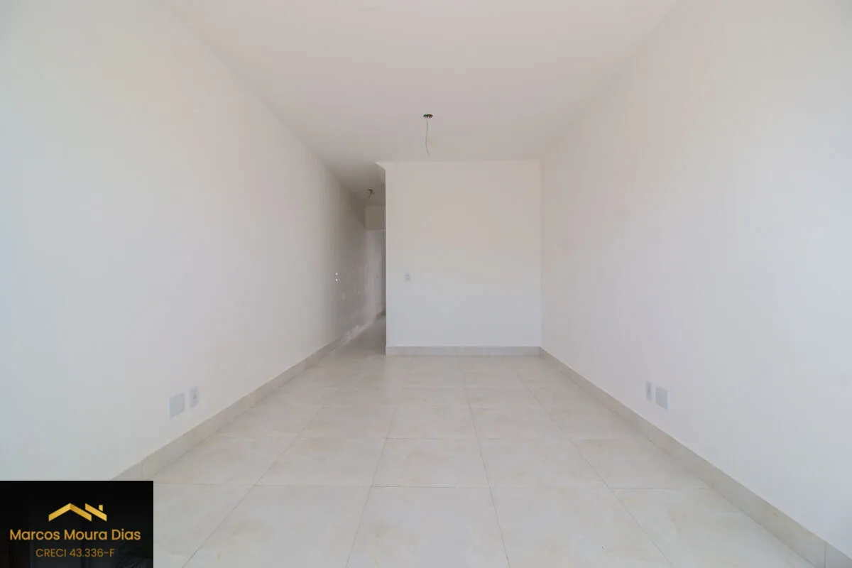 Foto do imóvel Sobrado à venda no Rio Pequeno, Novo com 2 Suítes e 2 Vagas de Garagem