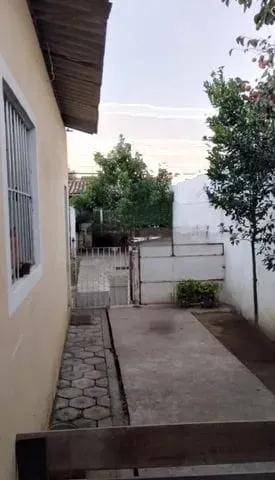 Imagem Casa à venda 2 Quartos, 195M², Parque São Domingos, Pindamonhangaba - SP