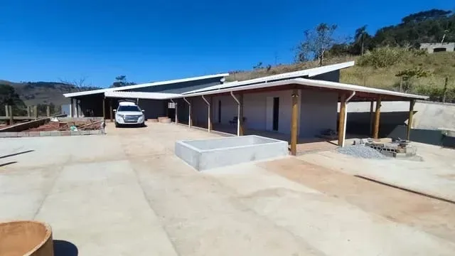 Imagem Chácara à venda 3 Quartos, 3 Suites, 2 Vagas, Santa Luzia Rural, Taubaté - SP
