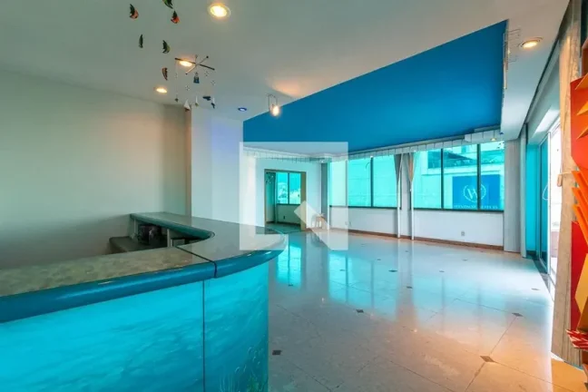 Imagem Casa à venda - Copacabana, 748m2