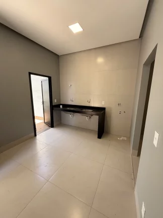 Imagem Casa à venda no bairro Residencial Granville - Goianésia/GO