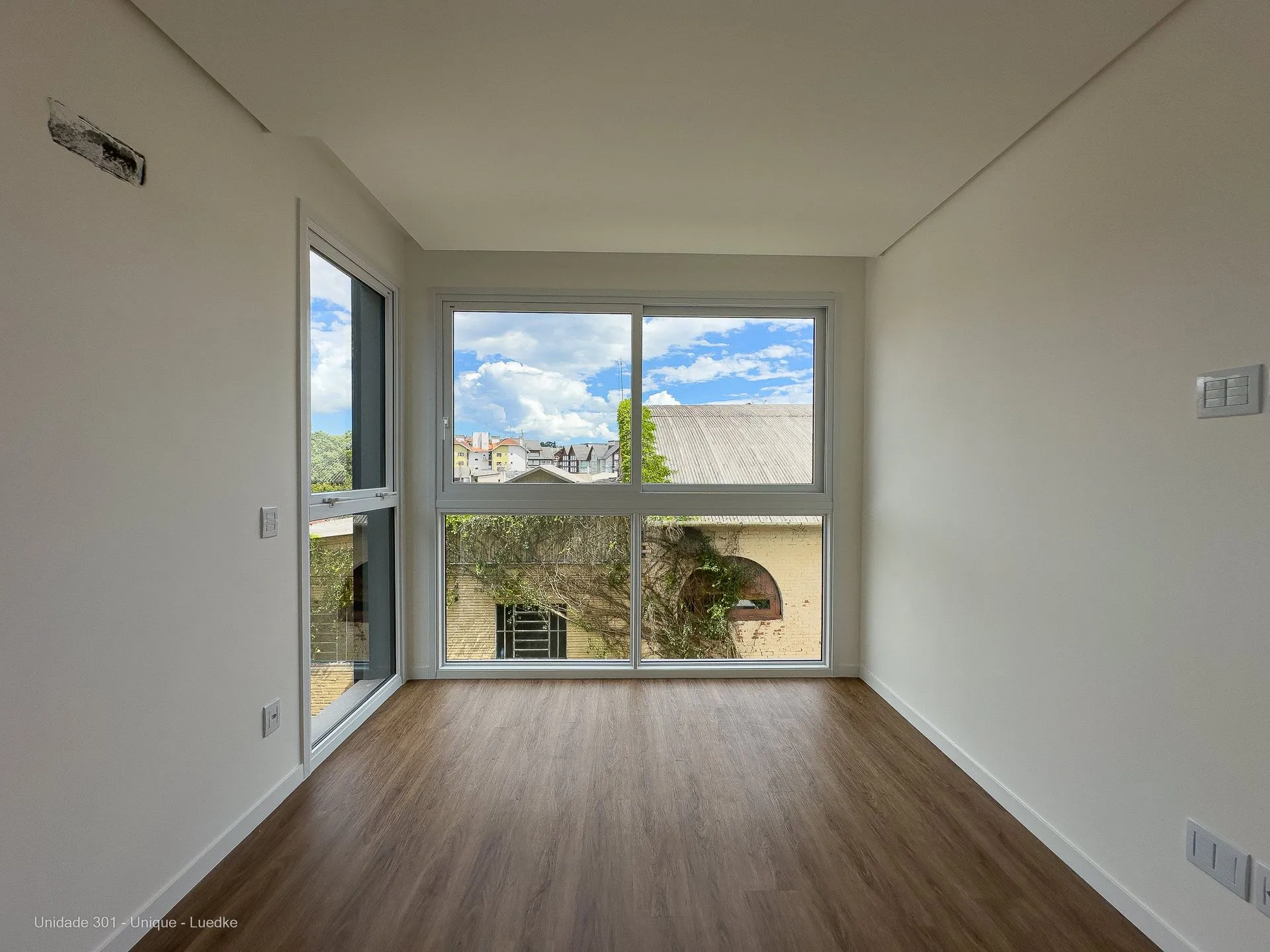 Imagem Apartamento à venda em Gramado, Floresta, com 2 quartos, 74.06m2