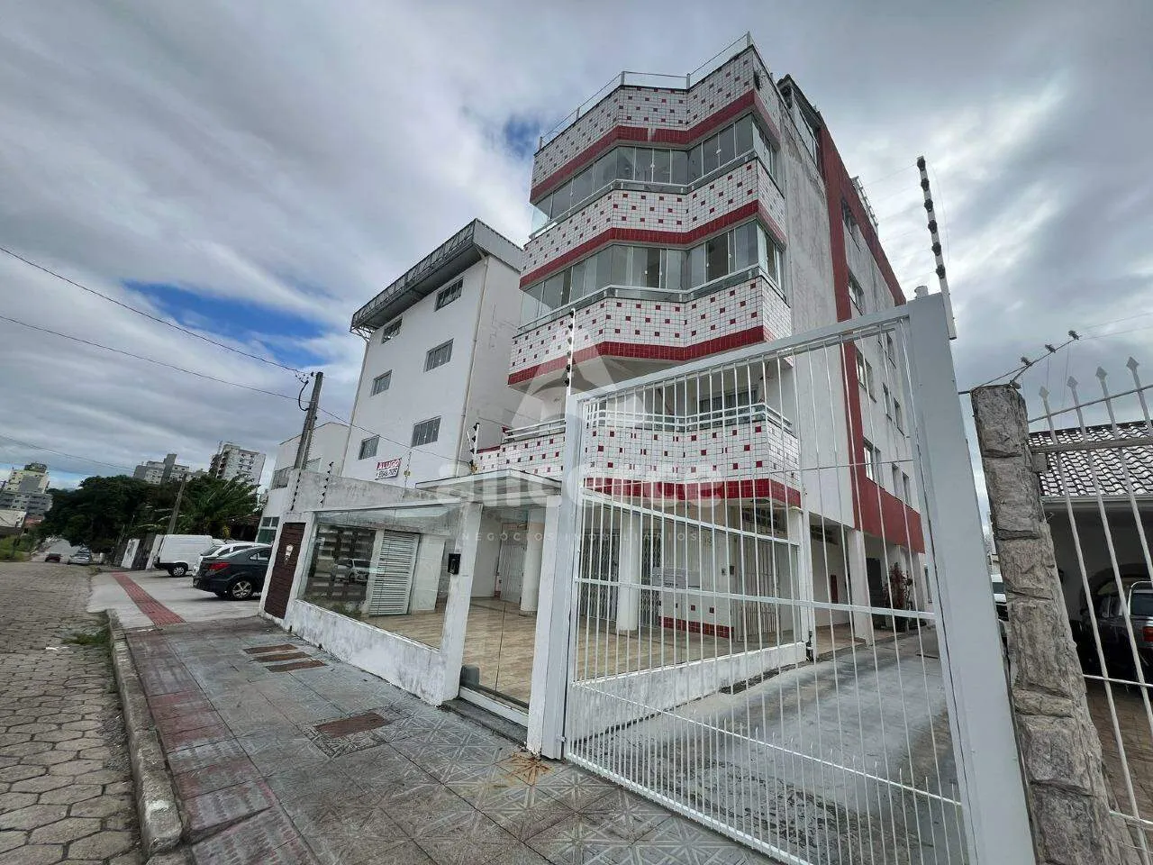 Imagem Apartamento Triplex à venda com 3 quartos 1 suíte, 120m² em Jardim Atlântico Florianópolis