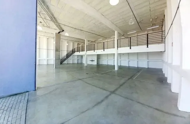 Imagem Comercial para Locação 300M², Residencial Estoril, Taubaté - SP