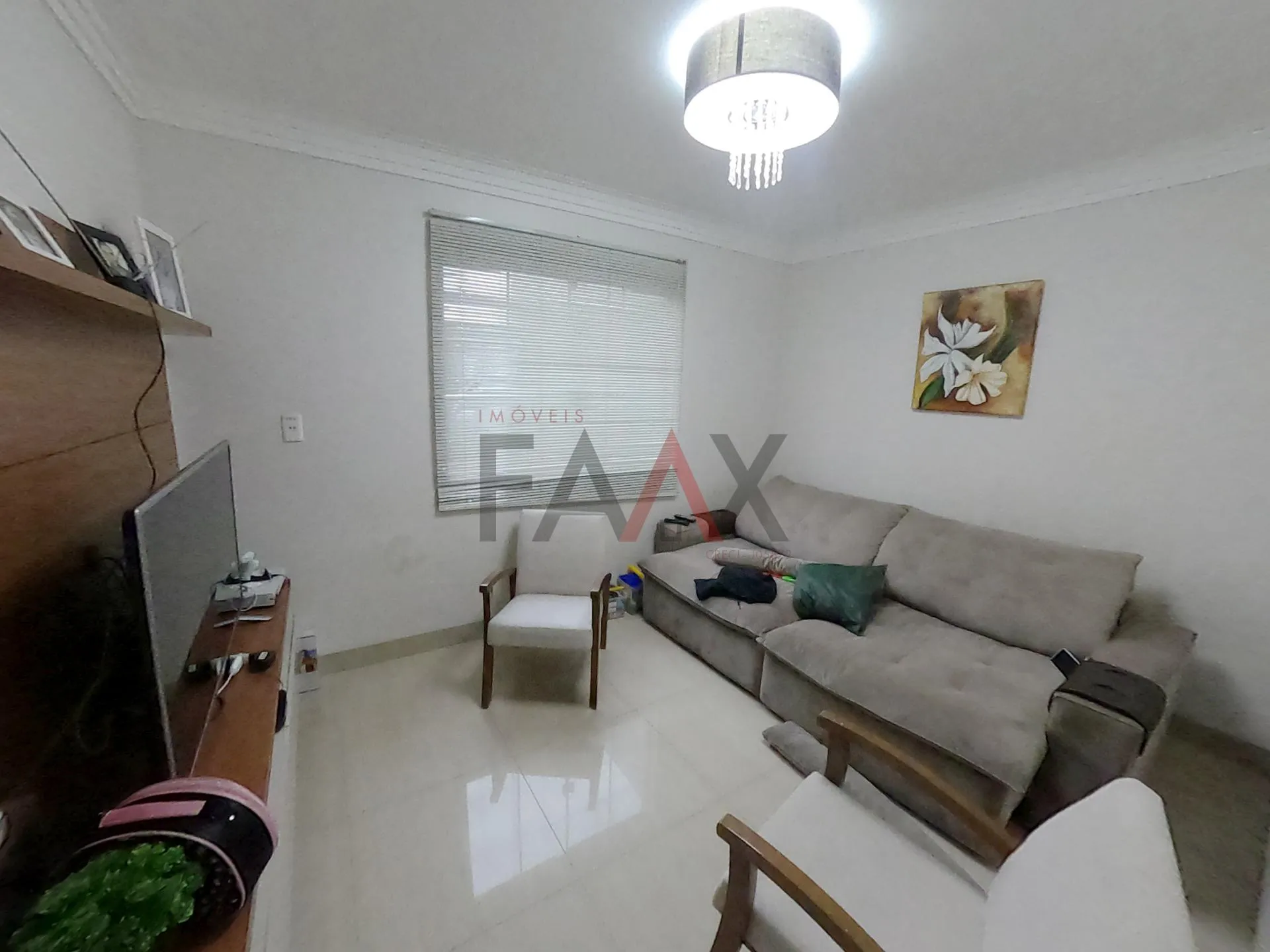 Imagem Sobrado com 4 dormitórios à venda,648.00 m², Alto da XV, GUARAPUAVA - PR