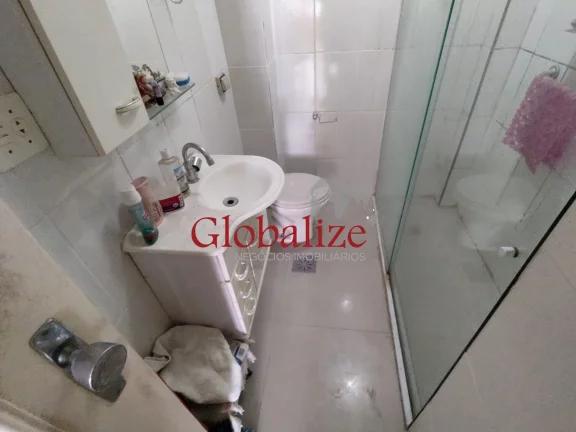 Imagem Apartamento com 2 Quartos e 2 banheiros à Venda na avenida da praia do Gonzaga em Santos (SP) por R$.635.000,00