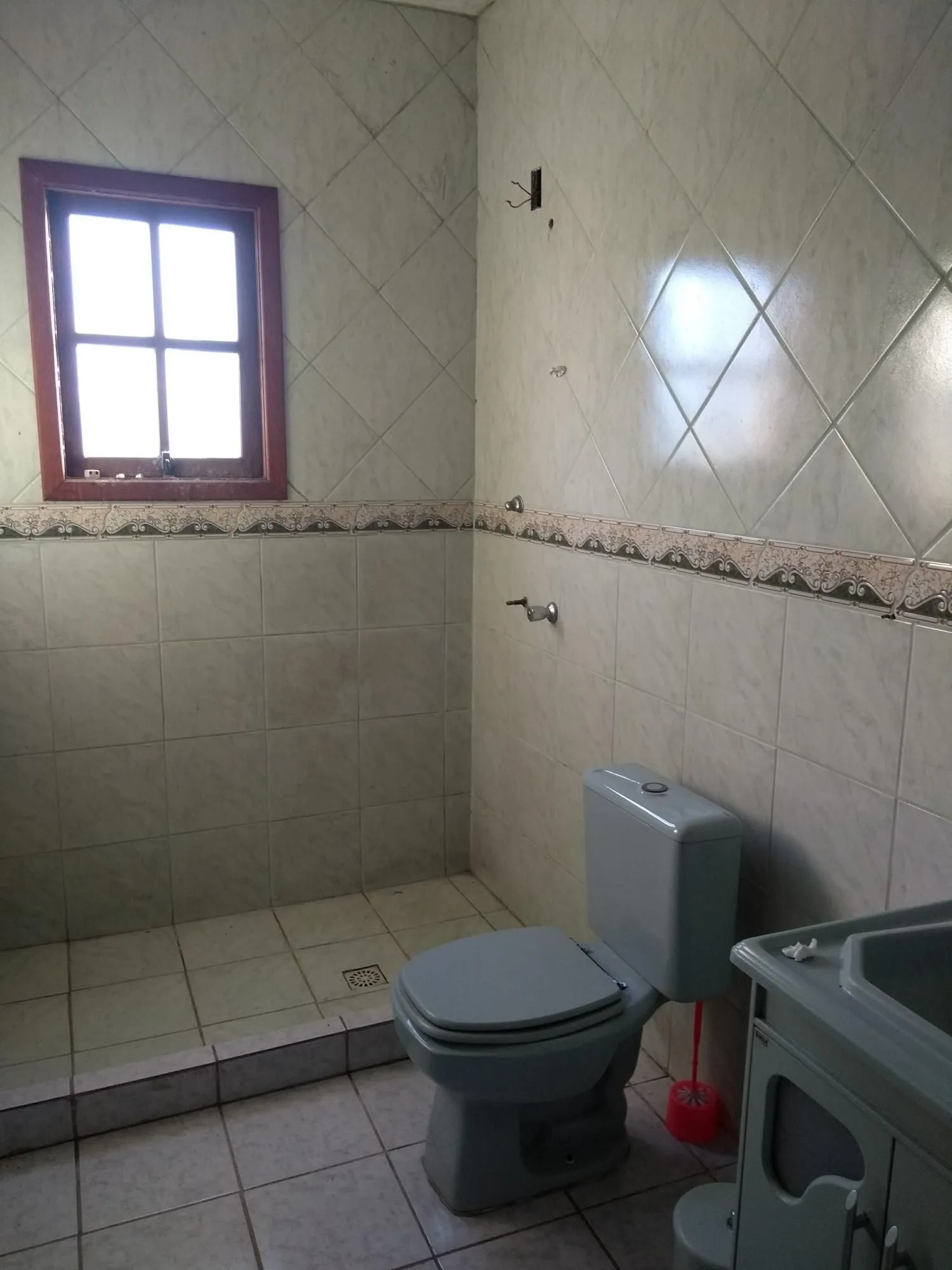 Imagem Predio para Venda - 291m², 3 dormitórios, sendo 2 suites, 1 vaga - Partenon