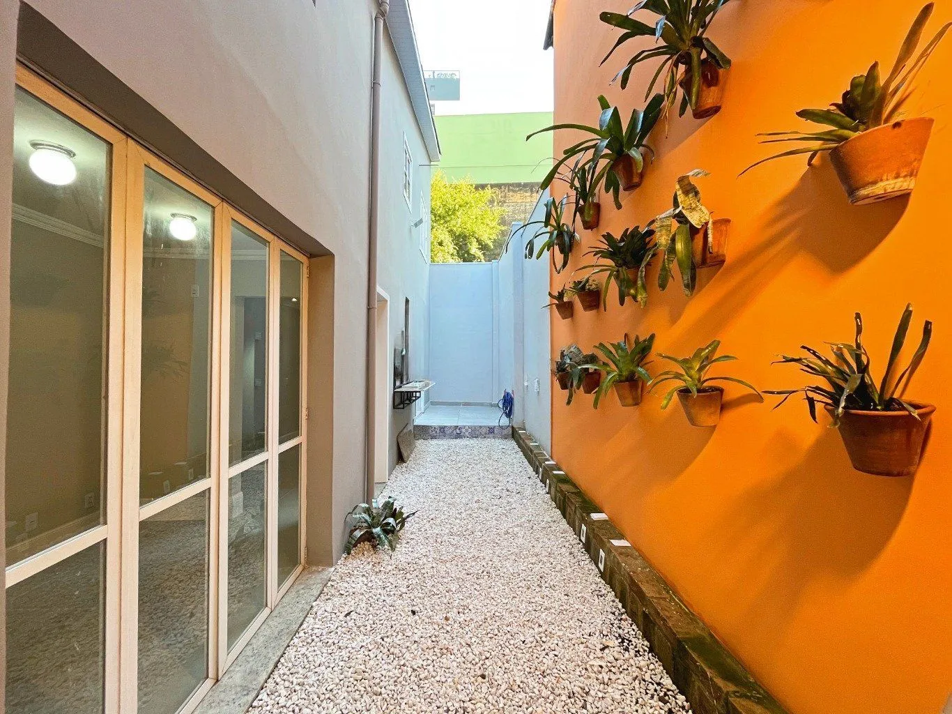 Imagem Casa à venda com 2 quartos 106 m² rua Luiz Afonso, cidade baixa, porto alegre