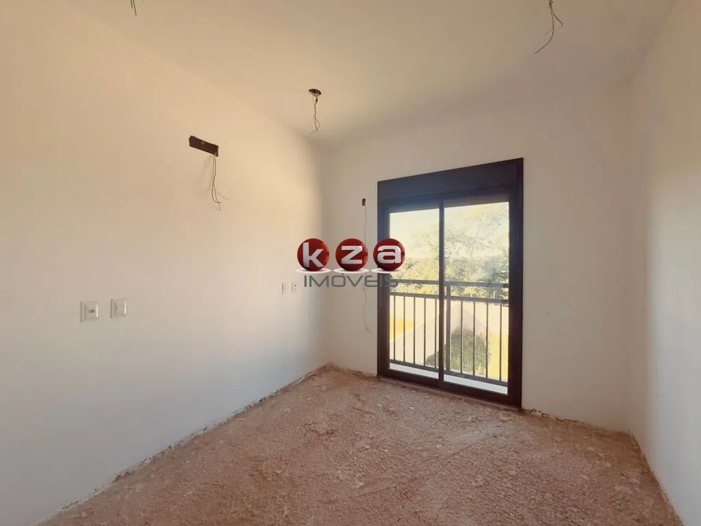 Imagem Casa a venda no Condomínio Villa Arte 28 em Vinhedo-SP: 3 suítes, 2 salas e 140m² de área e 268 de terreno!