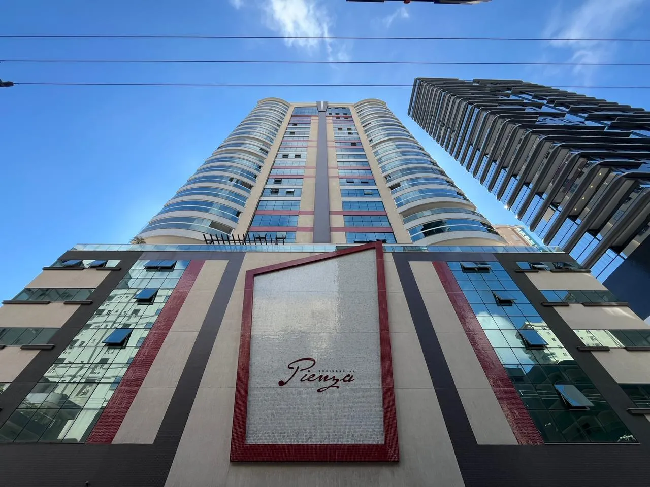 Foto do imóvel Apartamento à venda com 170m2 por R$ 2.800.000,00