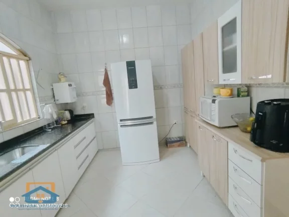 Imagem Casa de 3 quartos em Esperança - Ipatinga
