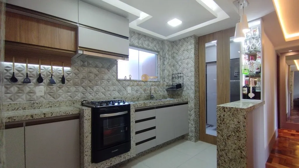Imagem Apartamento para Venda em Teresópolis / RJ no bairro Caxanga