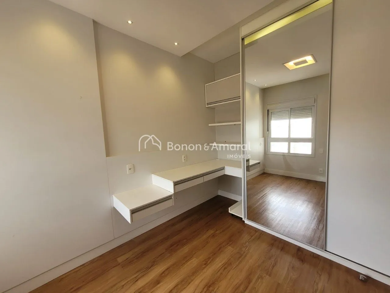 Imagem Apartamento para Locação no Condomínio Horizon com 3 vagas e 3 suites - Campinas