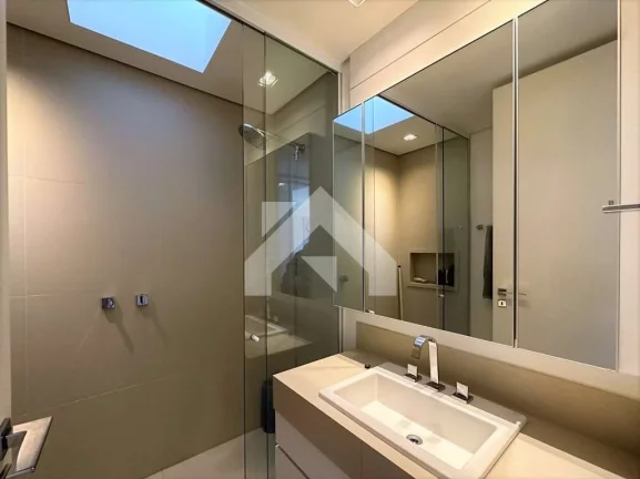 Imagem Casa de Condomínio em Vila de São Fernando - Cotia