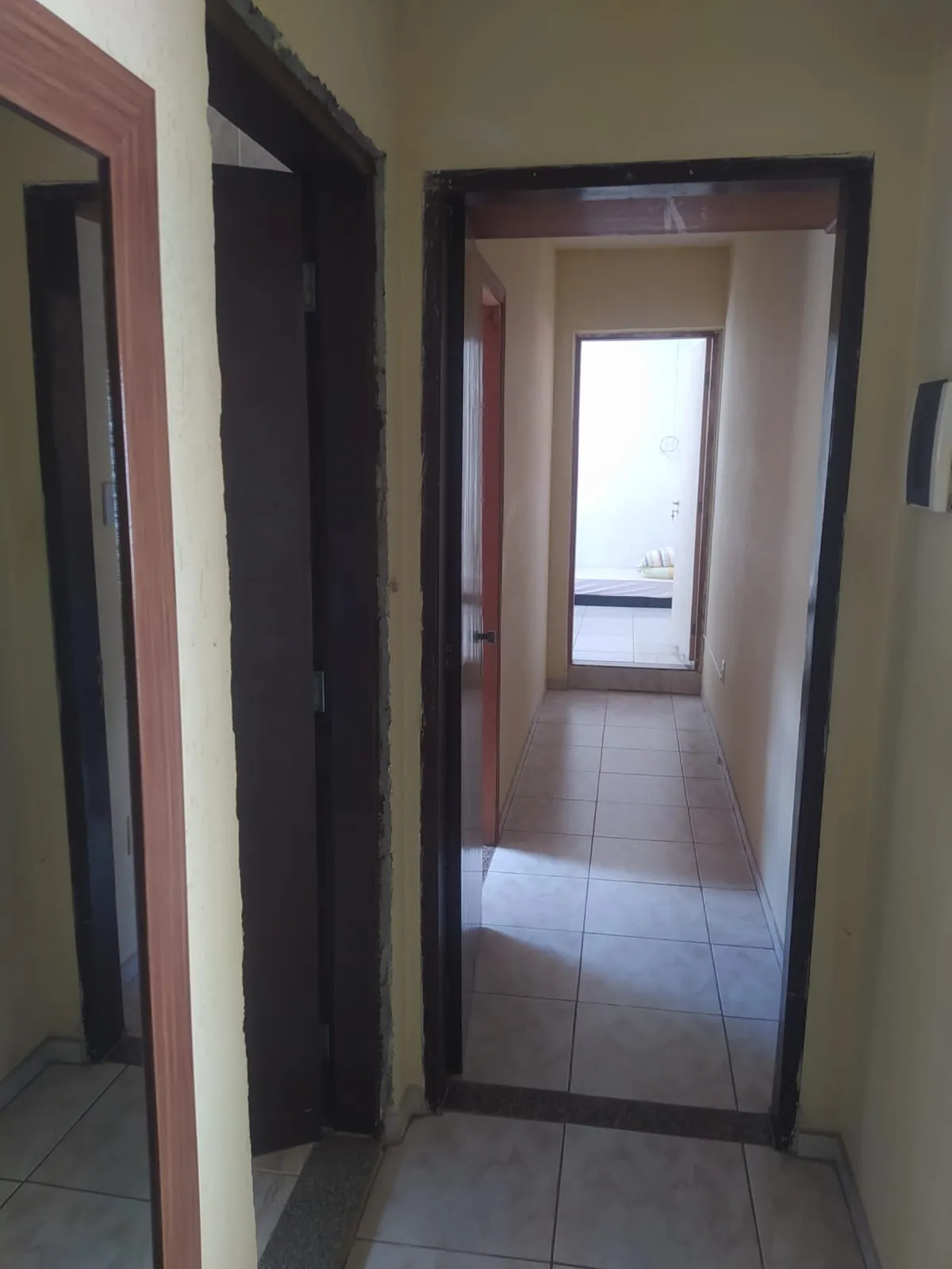 Imagem Linda Casa Térrea no Jardim Sorocaba com 3 Dormitórios e Suíte