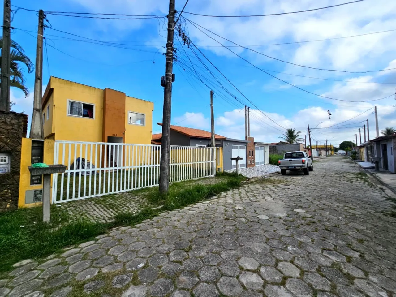 Casa para Venda em Itanhaém, Nossa Senhora do Sion, 2 dormitórios, 1 banheiro, 1 vaga