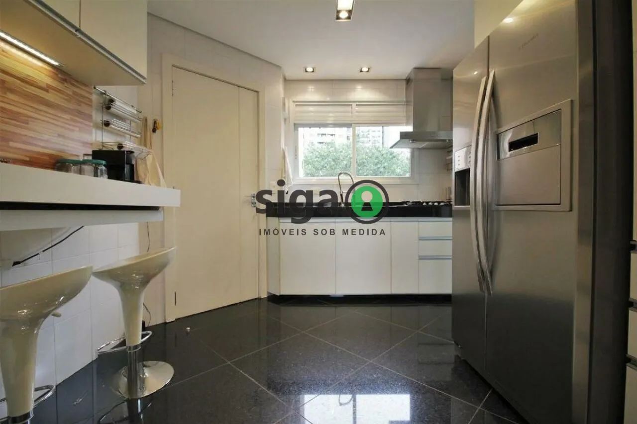 Imagem Apartamento na Vila Andrade de 3 Quartos com 3 Vagas - 115m² à Venda.