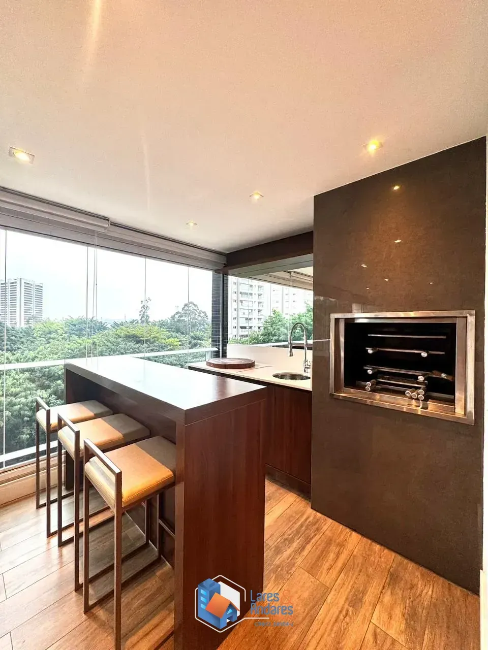 Imagem Apartamento para venda em Vila Anastácio com 2 quartos, sendo 2 suítes, 134m²