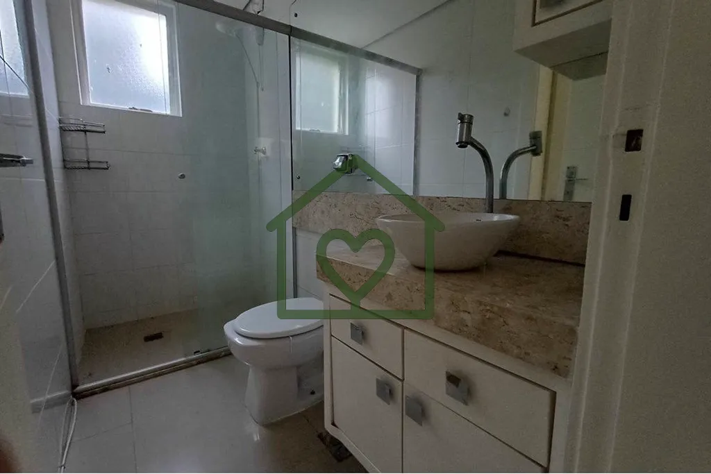 Imagem Bem-vindo ao seu novo lar no coração do bairro Partenon, em Porto Alegre! Este apartamento encanta...