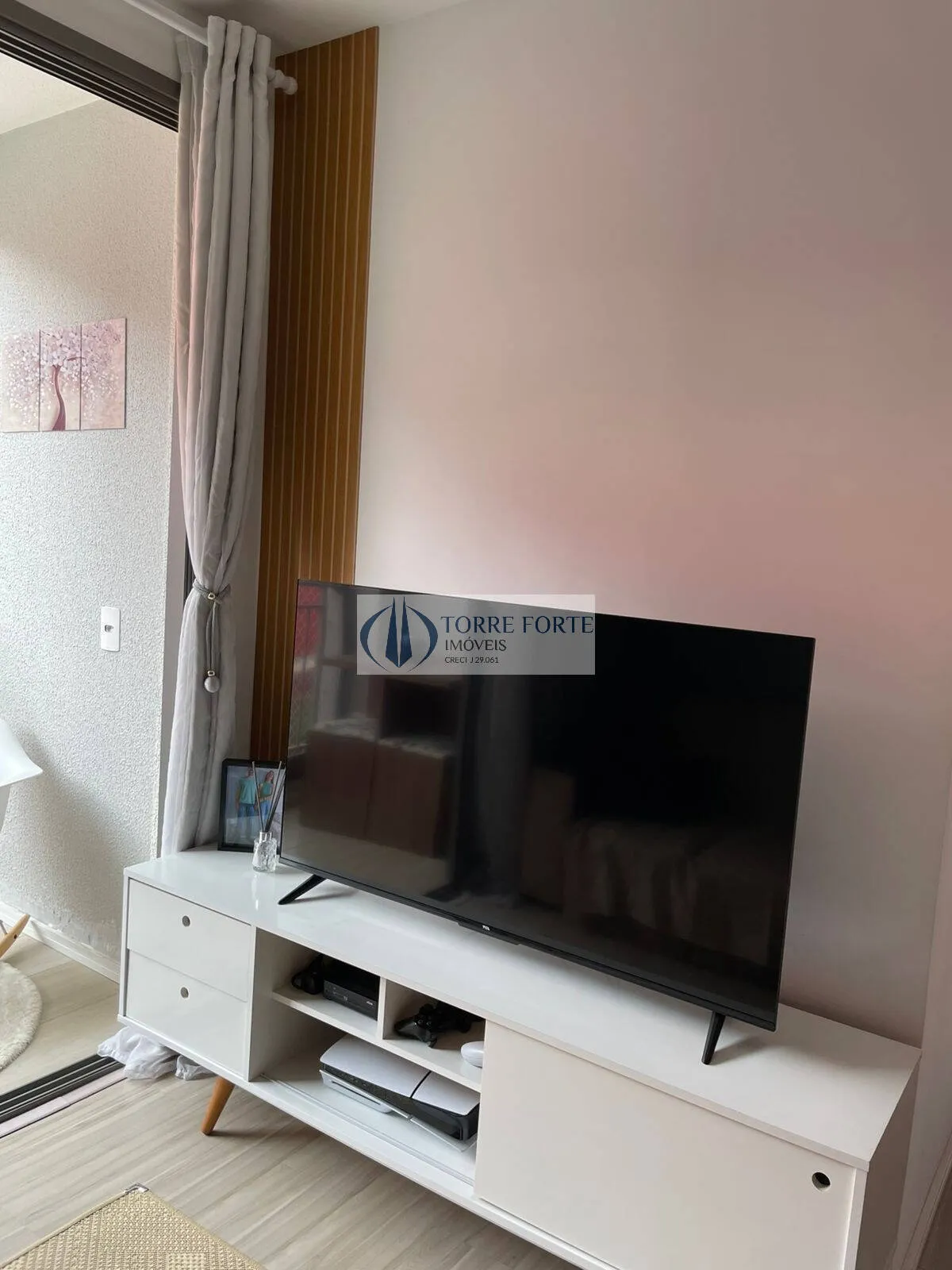 Imagem Ótimo apartamento com 71 m² 3 dorms. 1 suíte + 1 banheiro 1 vaga de garagem