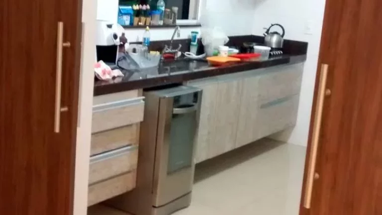 Imagem BELISSIMA CASA A 50 MTS DA PRAIA
