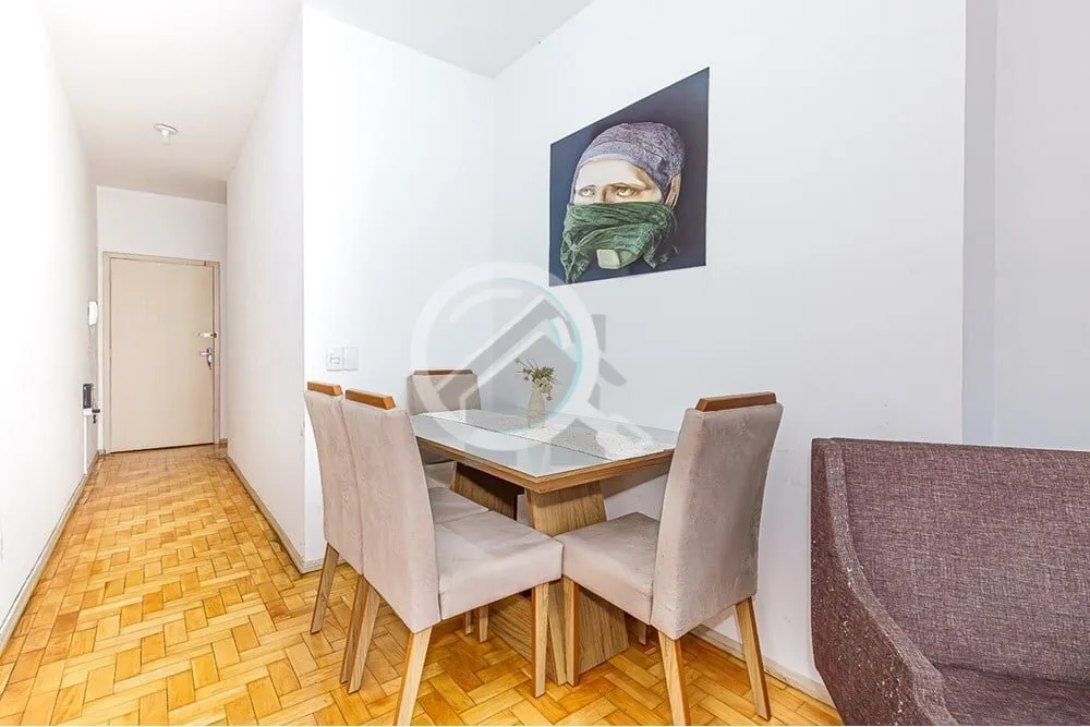 Imagem Apartamento à venda no coração do prestigiado bairro de Moinhos de Vento, em Porto Alegre, Rio Gr...
