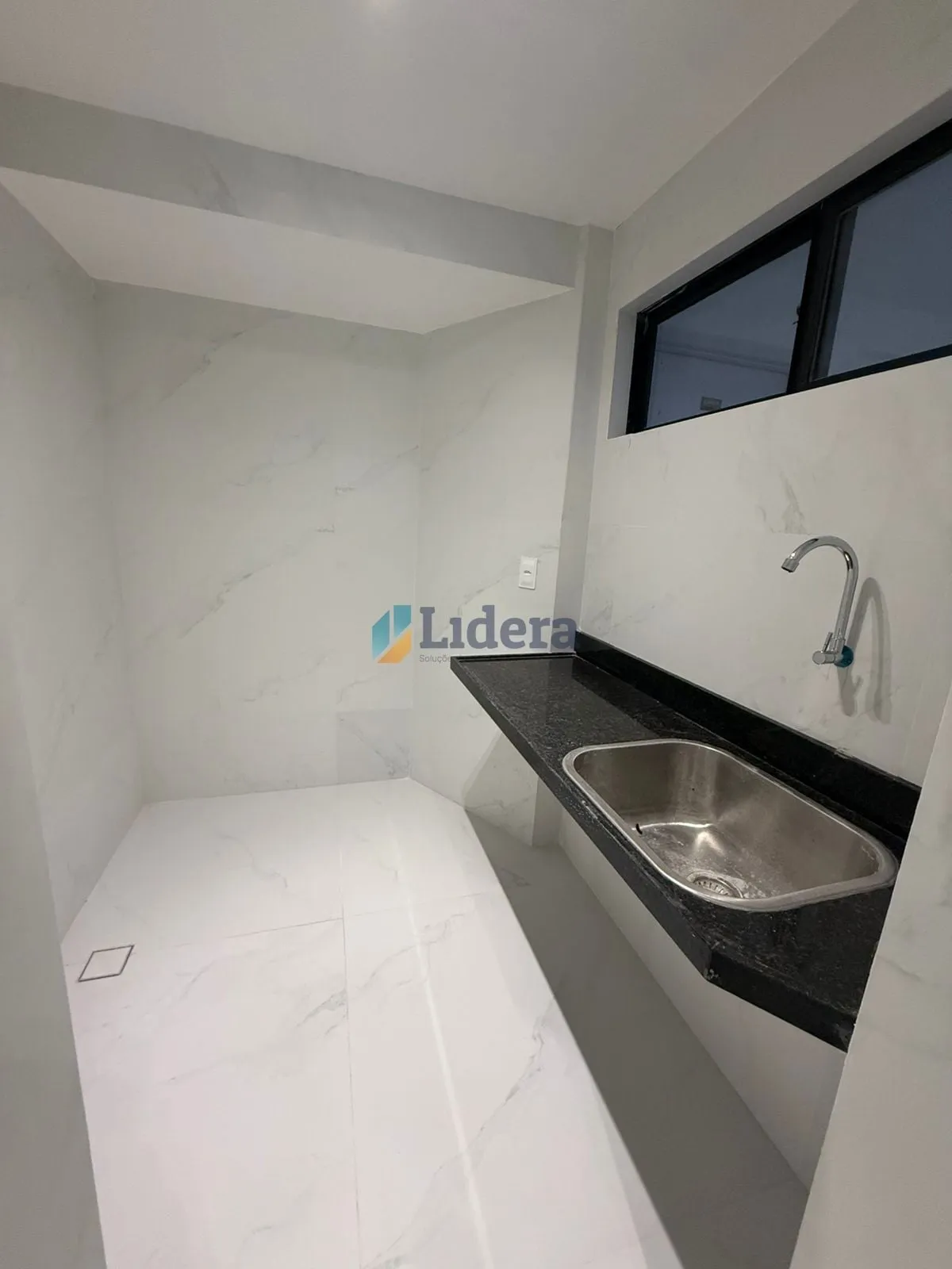 Imagem Apto Alto Padrão - 80m² - 3 quartos - 1 suite - Móveis projetados - em Manaíra, João Pessoa/PB