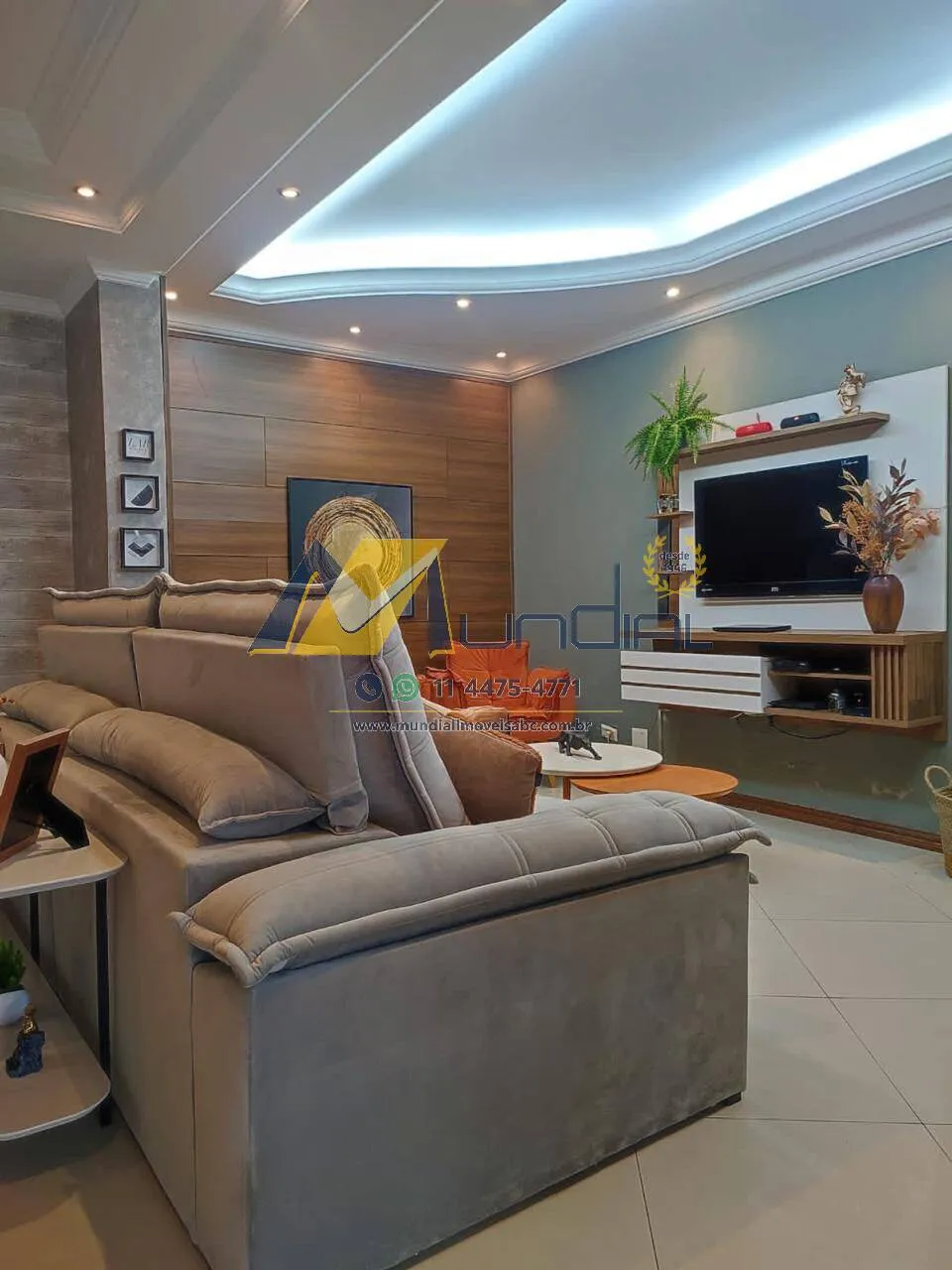 Imagem Sobrado com 3 Quartos e Área Gourmet em Santo André