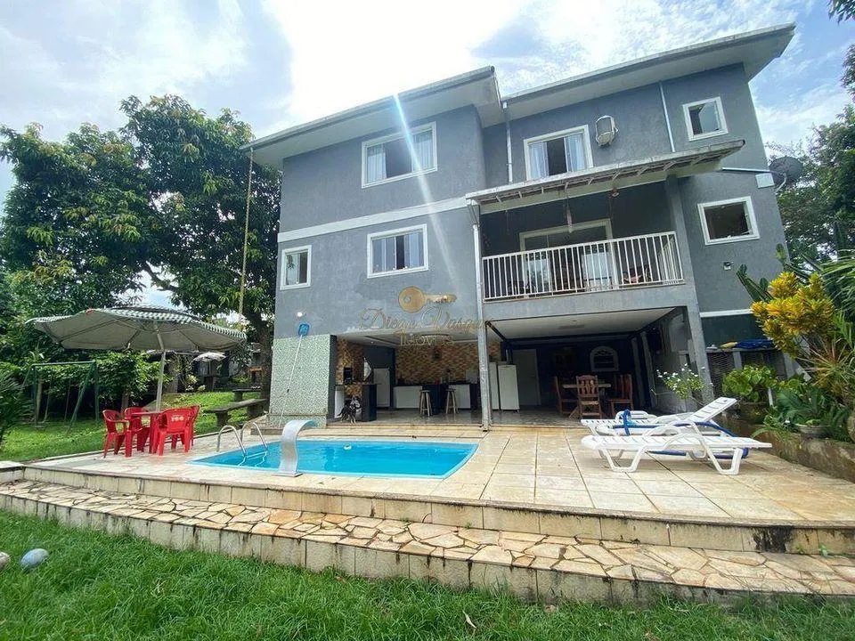 Imagem Casa para Venda em Guapimirim / RJ no bairro Cidade Jardim Guapimirim