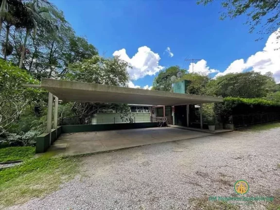 Imagem Cond. dos Arquitetos - Contemporânea e despojada! Uma casa única!